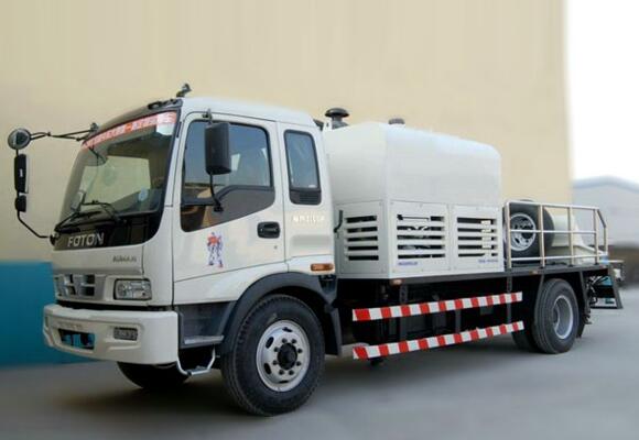 small concrete pump truck