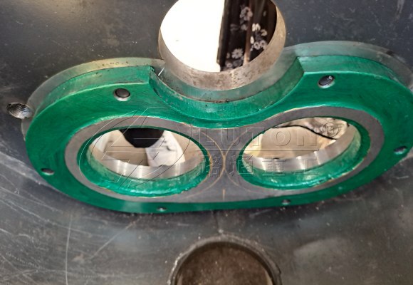 spectacle plate