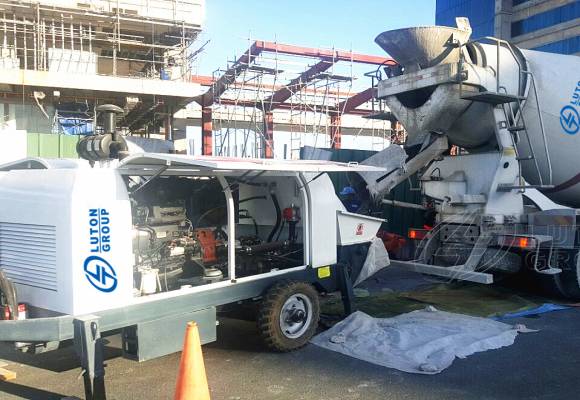 LUTON concrete pump work with concrete mixer truck in Philipines