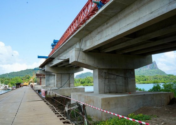 bridge in the Philippines