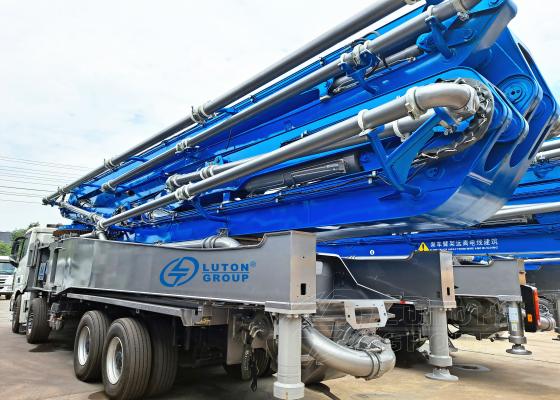Concrete Pump Truck