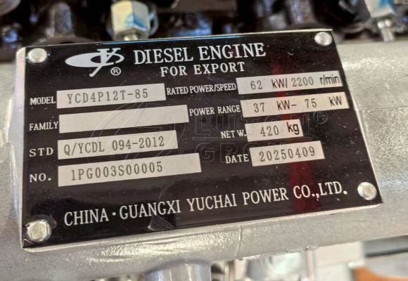 Yuchai diesel engine of JBS30 Yuchai diesel engine of JBS30